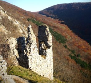Hrad Ostrý kameň