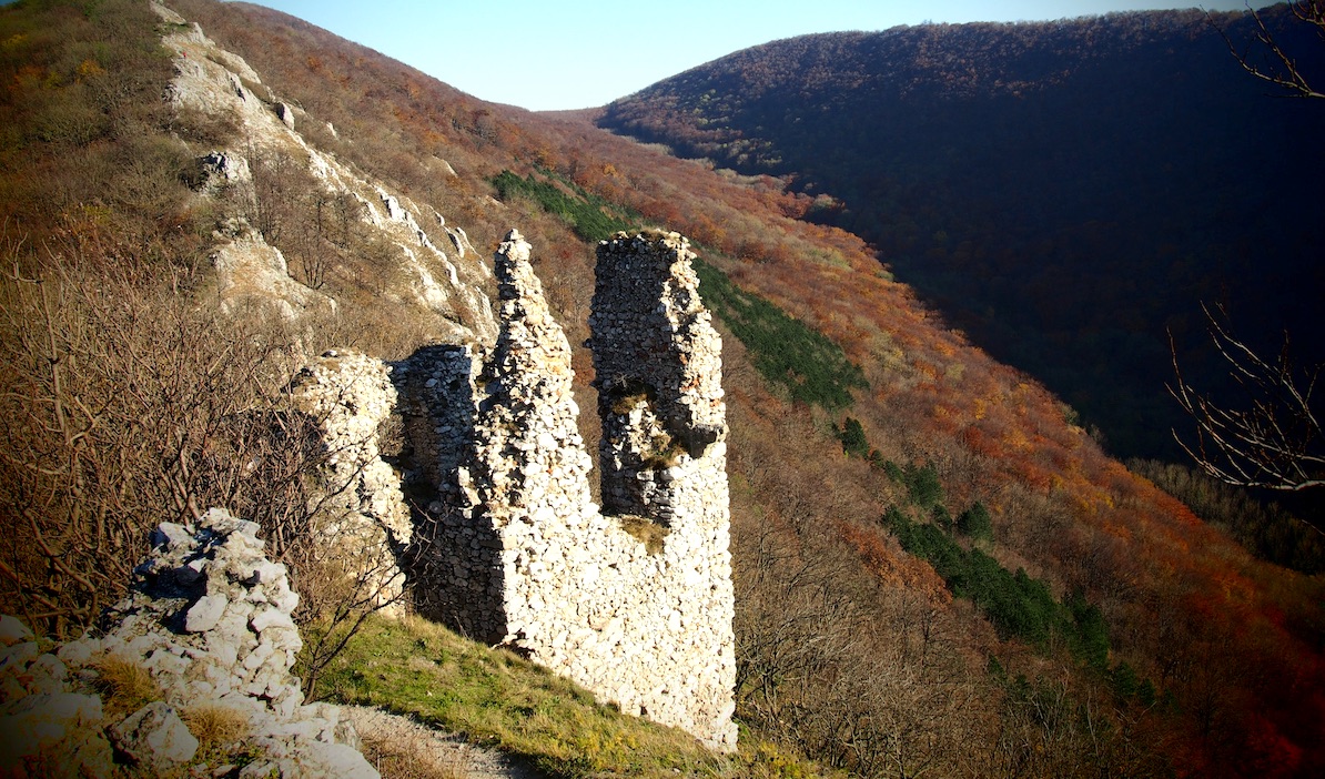 Hrad Ostrý kameň