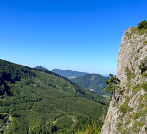 Červená skala v Strážovských vrchoch